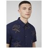 Linear Floral Print